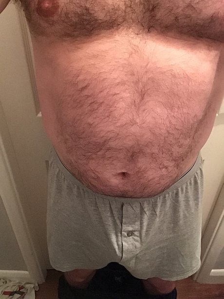 Photo nue de fuite OnlyFans de The Genuine Dad Bod  Free