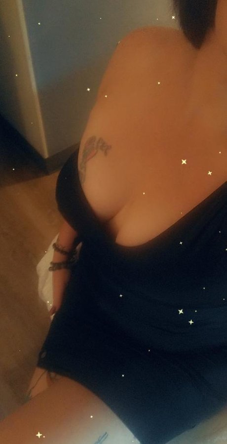 Photo nue de fuite OnlyFans de Phoenix