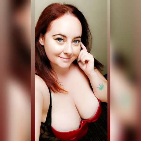 Photo nue de fuite OnlyFans de Tropical420