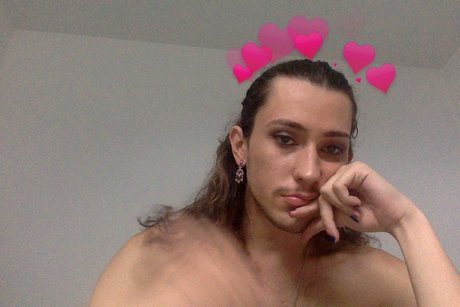 Photo nue de fuite OnlyFans de Elia 