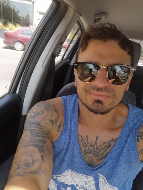 Photo nue de fuite OnlyFans de Erikos
