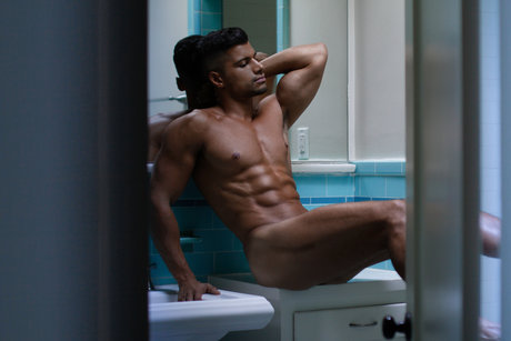 Photo nue de fuite OnlyFans de Tony Kerr