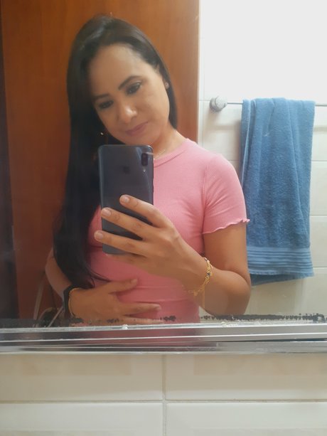 Photo nue de fuite OnlyFans de Naira Siqueira Alves