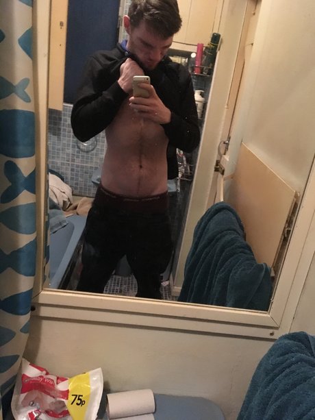 Photo nue de fuite OnlyFans de Jg2790