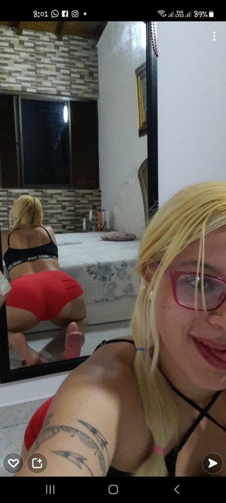 Photo nue de fuite OnlyFans de Titan