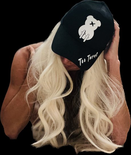 Photo nue de fuite OnlyFans de Too Turnt Toni