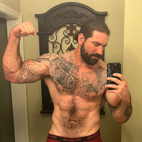 Photo nue de fuite OnlyFans de Thor Gaines