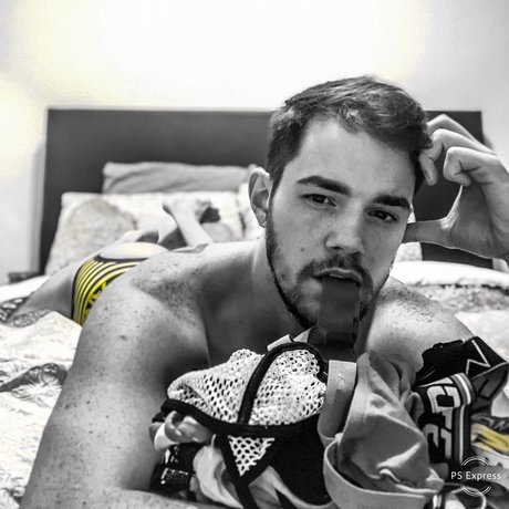 Photo nue de fuite OnlyFans de Andrew Kubik