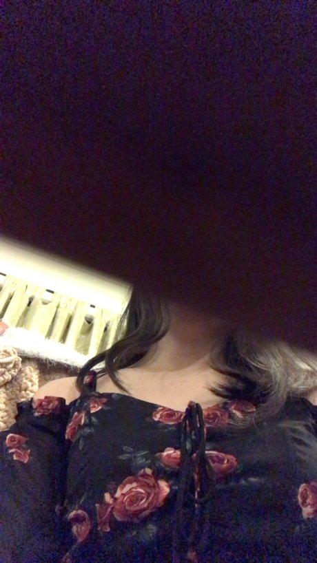 Photo nue de fuite OnlyFans de Diva Saki
