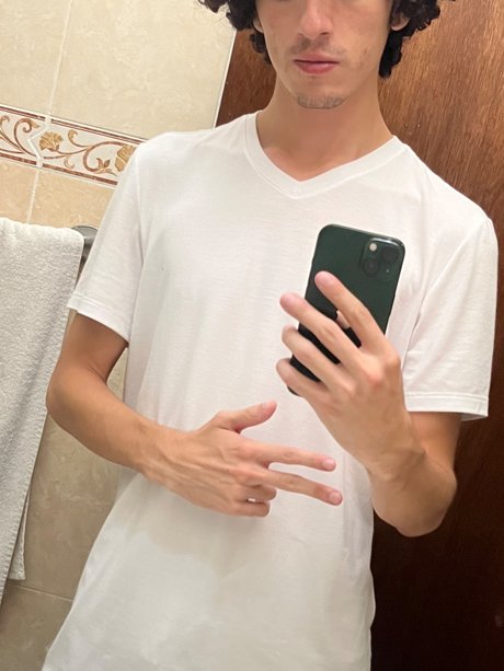 Photo nue de fuite OnlyFans de Lucien