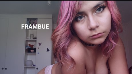 Photo nue de fuite OnlyFans de Frambue