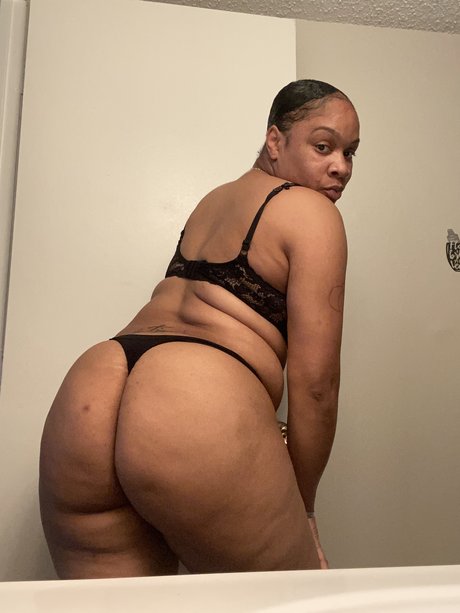 Photo nue de fuite OnlyFans de Bigbootytee