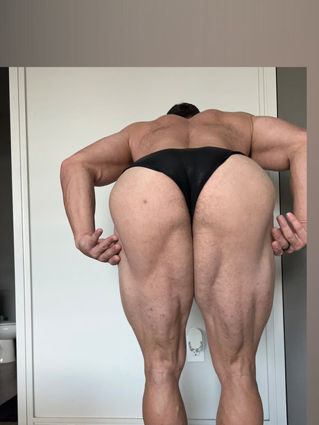 Photo nue de fuite OnlyFans de Tbaby