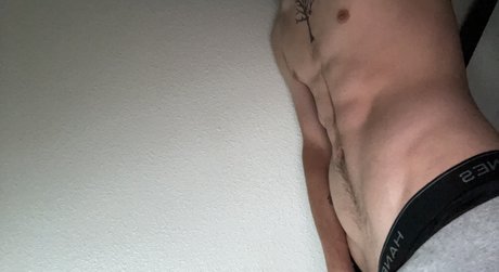Photo nue de fuite OnlyFans de T