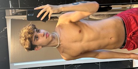Photo nue de fuite OnlyFans de Alex