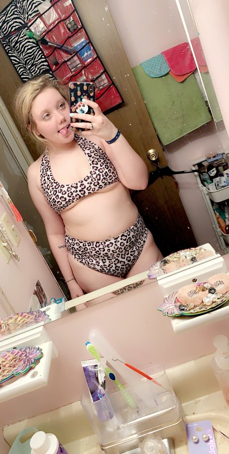 Photo nue de fuite OnlyFans de Madyson Lowe