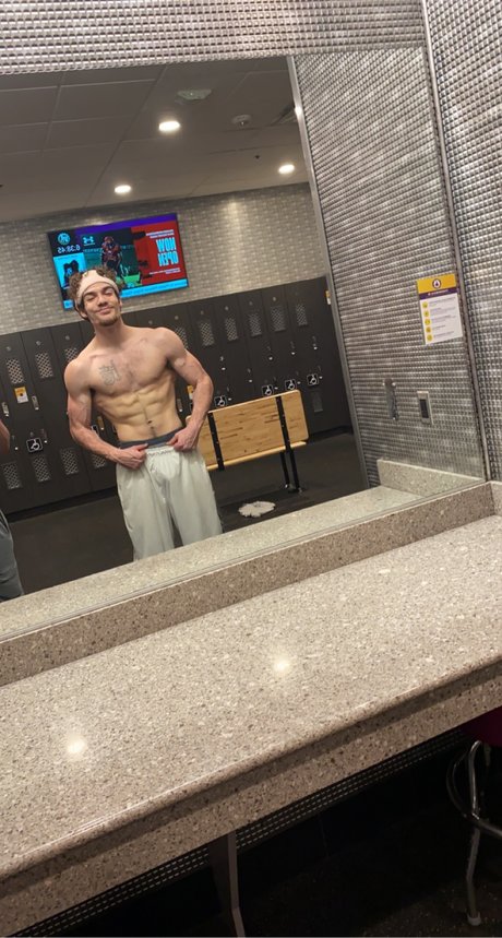 Photo nue de fuite OnlyFans de Brayden Puckett