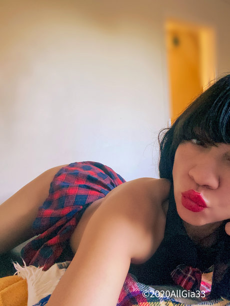 Gia