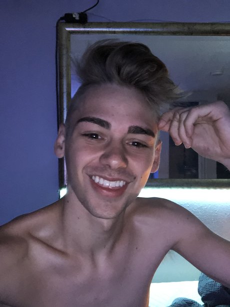 Photo nue de fuite OnlyFans de Paxton Ward