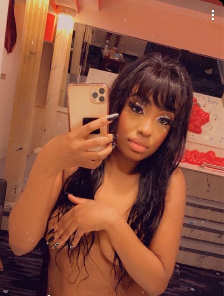 Photo nue de fuite OnlyFans de Sexykrazii