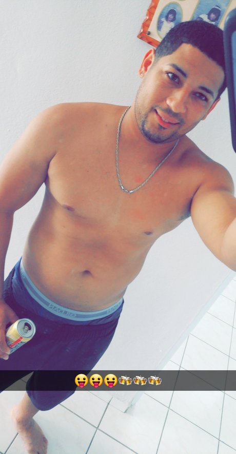 Photo nue de fuite OnlyFans de Tbdj