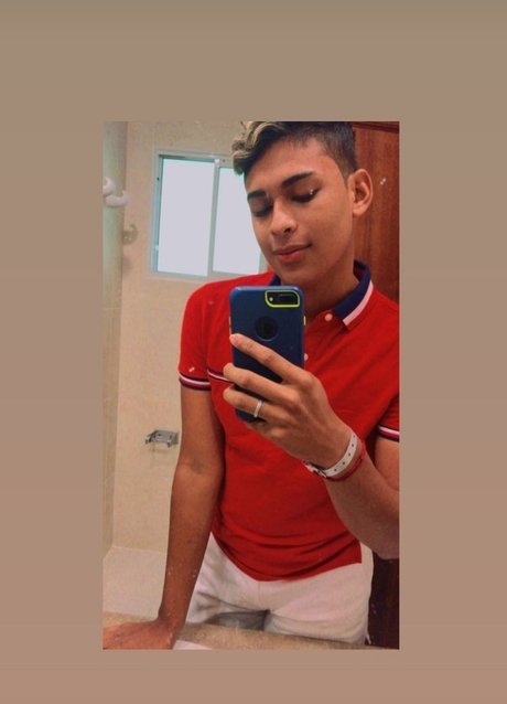 Photo nue de fuite OnlyFans de Ricardo Aguilar