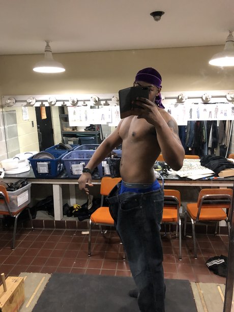 Photo nue de fuite OnlyFans de Wavey J