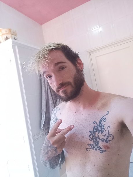 Photo nue de fuite OnlyFans de Richard Smith