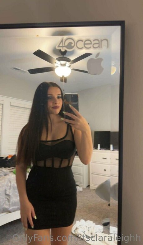 Photo nue de fuite OnlyFans de Itsclaraleighh