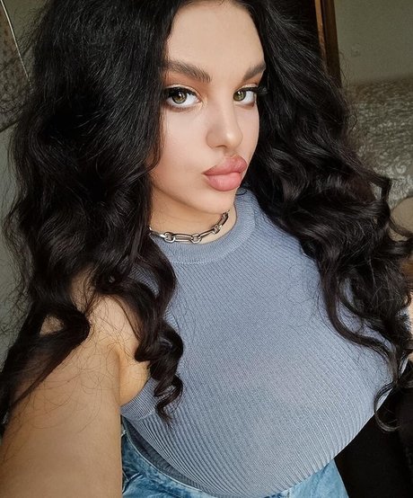 Anna Sivona