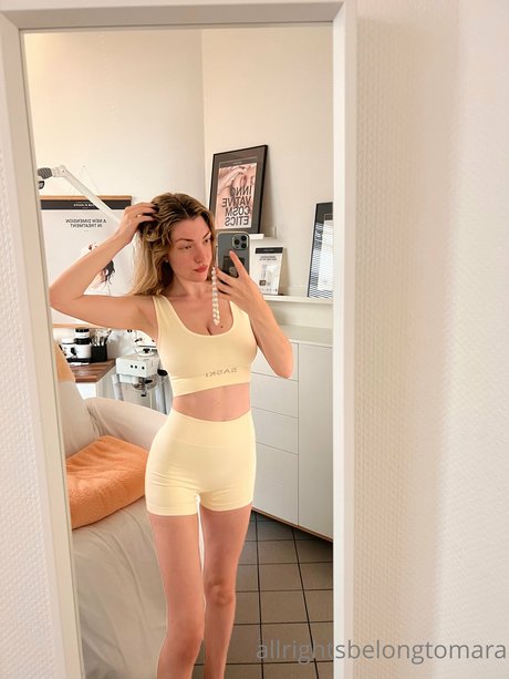 Photo nue de fuite OnlyFans de Angel Maralyn