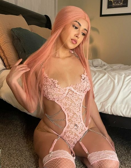 Photo nue de fuite OnlyFans de Seraphine