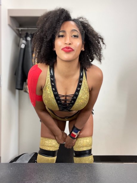 Marti Belle