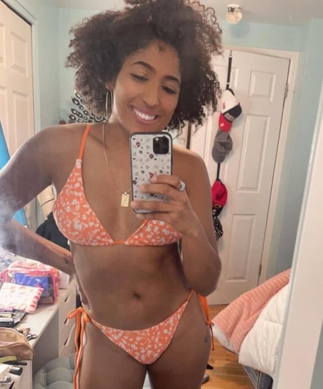 Marti Belle