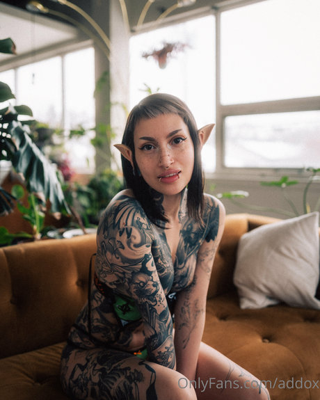 Photo nue de fuite OnlyFans de Addox