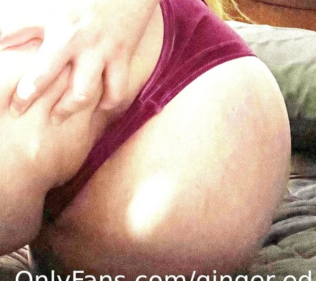 Photo nue de fuite OnlyFans de Blue Tiernen