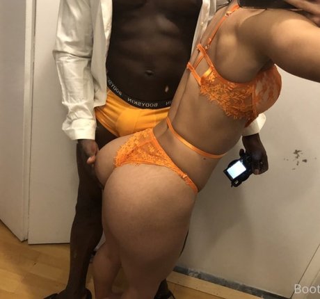 Photo nue de fuite OnlyFans de Bootysothick