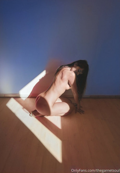 Photo nue de fuite OnlyFans de Thegarnetsoul