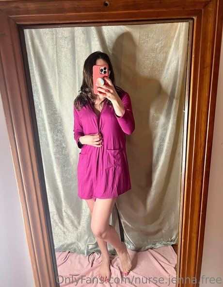 Photo nue de fuite OnlyFans de Nursejennafree