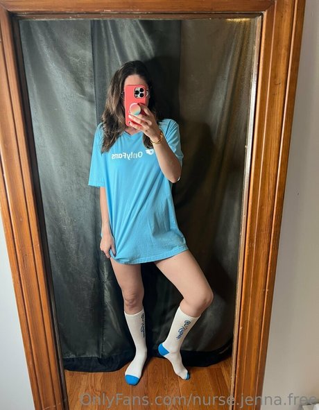Photo nue de fuite OnlyFans de Nursejennafree
