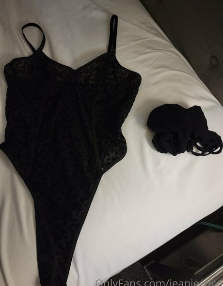 Jeanie_rico