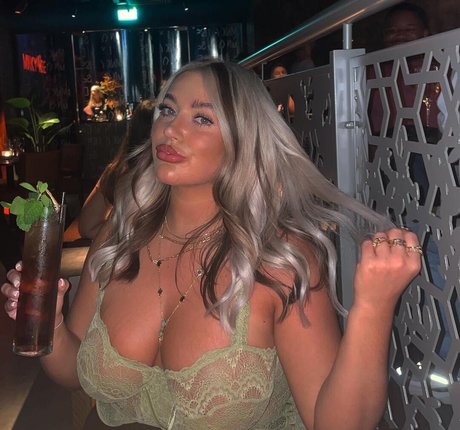 Photo nue de fuite OnlyFans de Misschloeamber