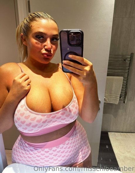 Photo nue de fuite OnlyFans de Misschloeamber