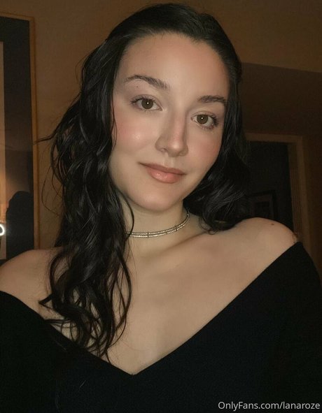 Photo nue de fuite OnlyFans de Lanaroze