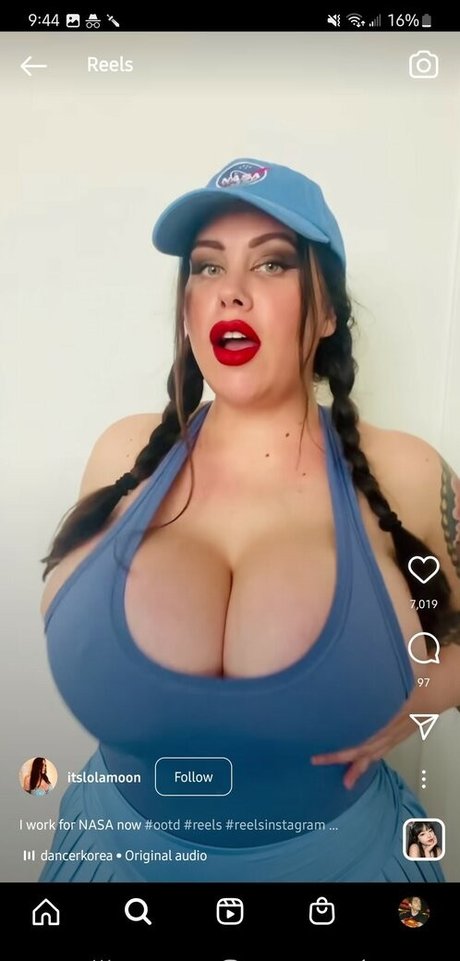 Photo nue de fuite OnlyFans de Lolamoon1995
