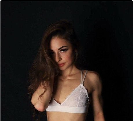 Photo nue de fuite OnlyFans de Donttelllaura