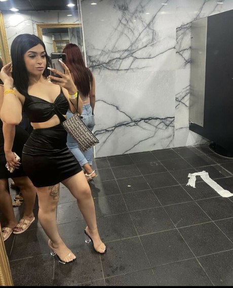 Photo nue de fuite OnlyFans de Jenny215