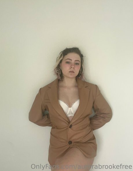 Photo nue de fuite OnlyFans de Aurorabrookefree