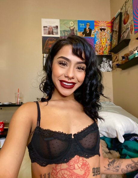 Photo nue de fuite OnlyFans de Thisisremm