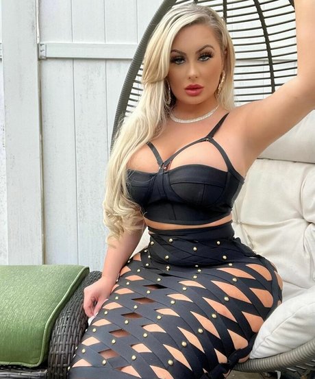 Photo nue de fuite OnlyFans de Elvisa Dedic